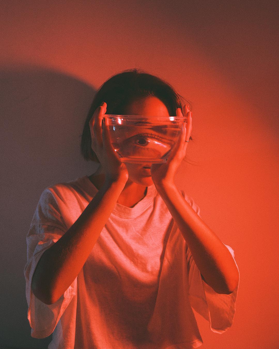 Photos to avoid - poor lighting, side view, cropped